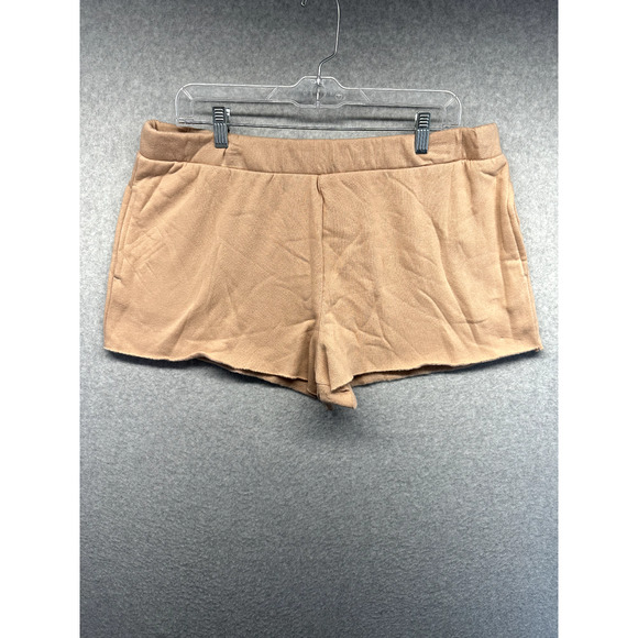 Colsie Womens Sweat Shorts Size Large Tan Fleece Elastic Waist Pockets NWT - Picture 1 of 12
